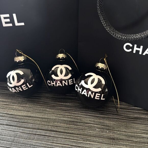 Black Holiday Christmas Ornaments - Picture 7 of 7